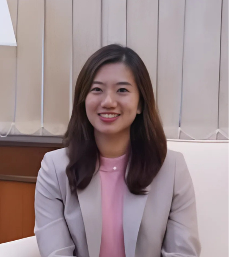 Dr Ang Hui Min | Obstetrician & Gynaecologist
