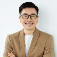 Dr Kenneth Lee Aesthetic Doctor 450x595