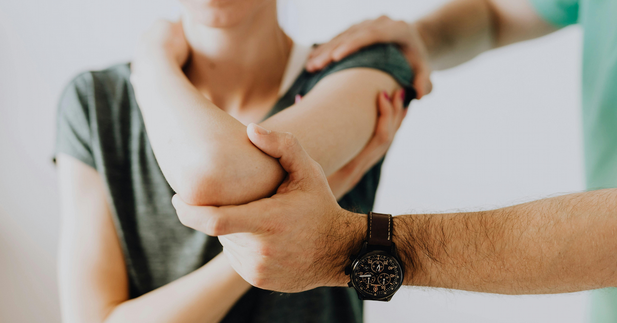 Finding the Best Tennis Elbow Doctor in Singapore – Sarah’s Story
