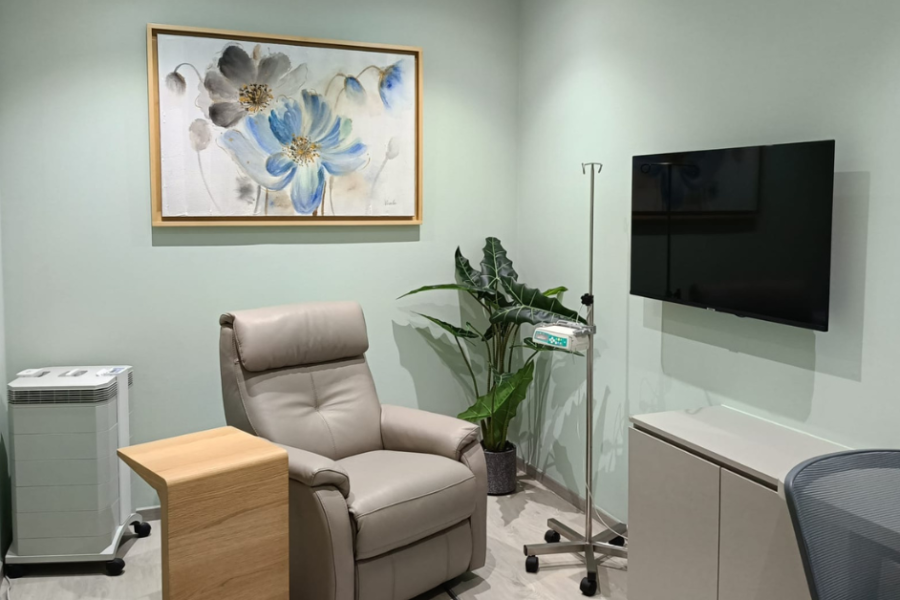 International Cancer Specialist