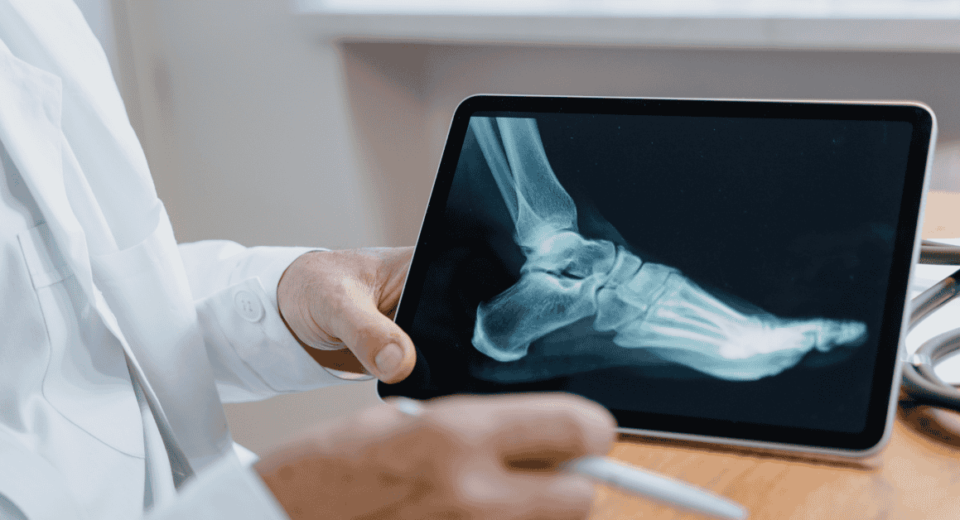 AIA Panel Orthopaedic Surgeons at Gleneagles Medical Centre