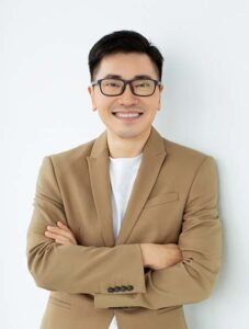 Dr-Kenneth-Lee-Aesthetic-Doctor-450x595-1