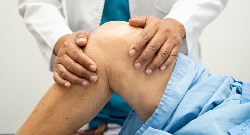 stem cell treatment for knees