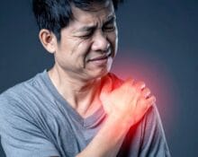 how to ease shoulder blade pain