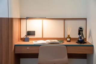 Weave Living Desk