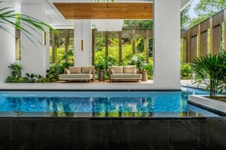 Weave Living Pool 1Weave Living Pool 1