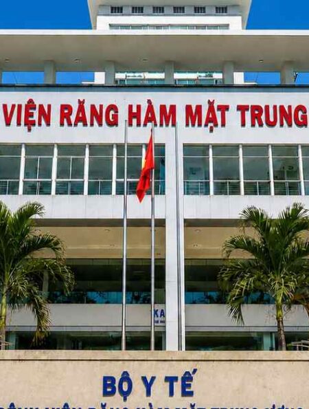 Benh_vien_Rang_Ham_Mat_Trung_Uong_1200x628.jpg